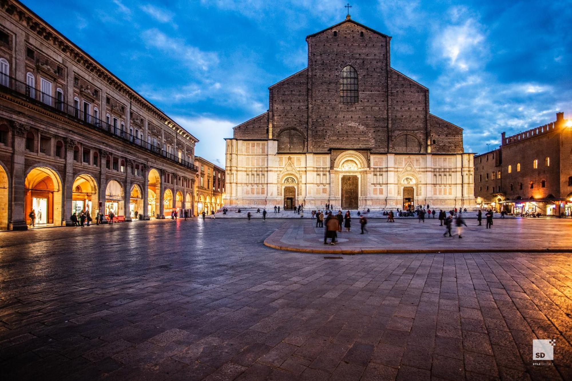 Urbanicooh Paracelso - Piazza Maggiore View Болоня Екстериор снимка
